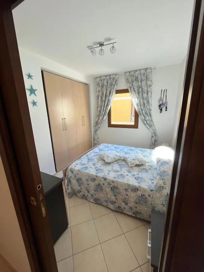 לה מדלנה Appartamento Bluewater 0*, לה מדלנה